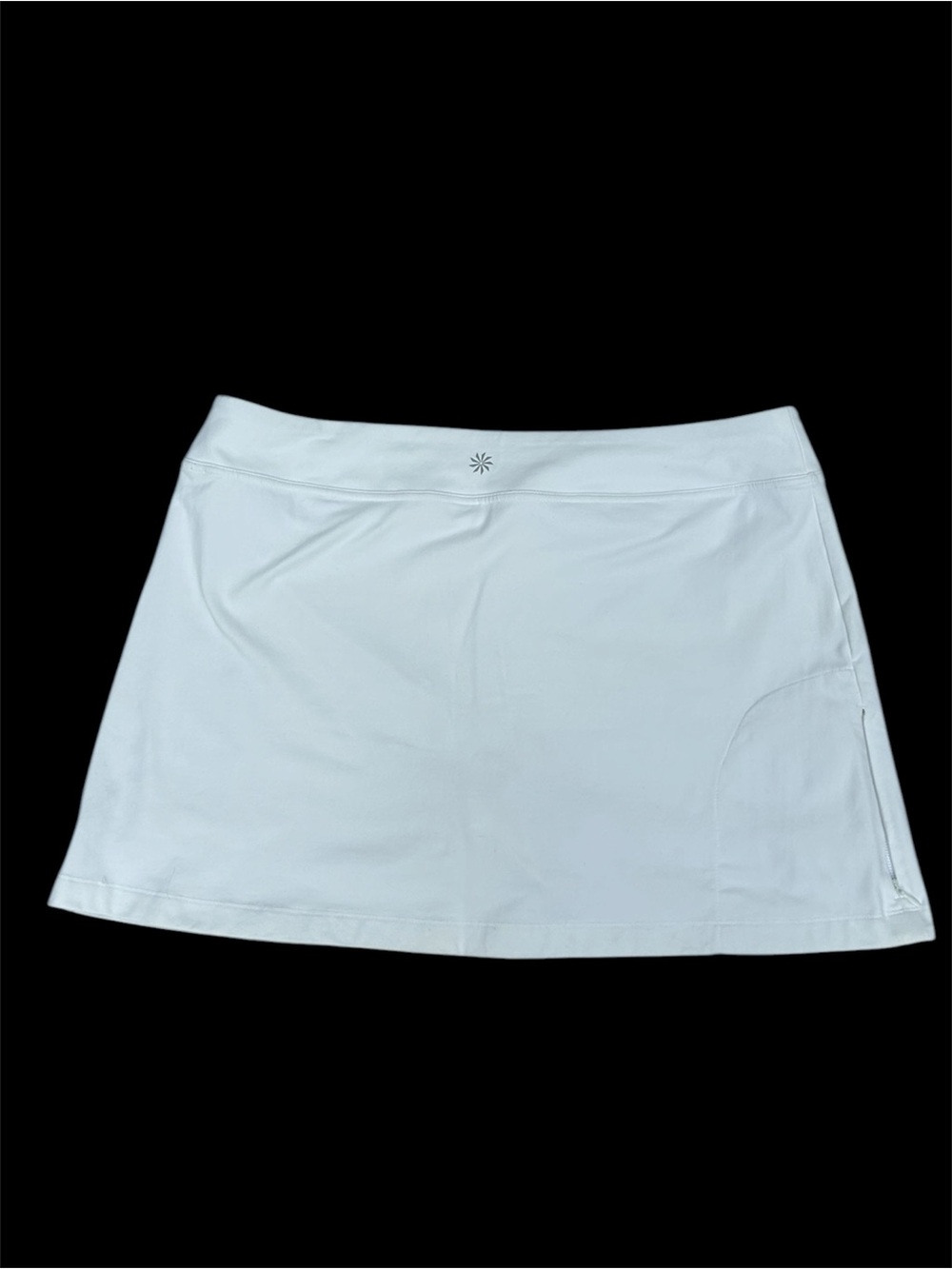 ATHLETA Women’s Mid-Rise Zipper Pocket Athletic Skort - Picture 4 of 10